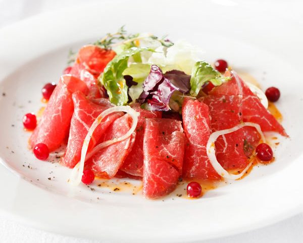 Carpaccio de vită